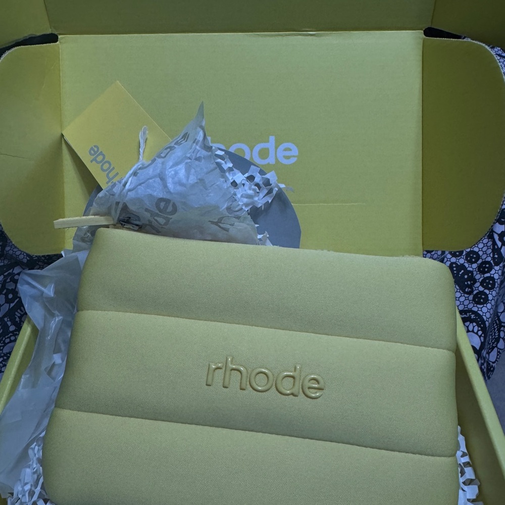 Small Yellow Rhode Bubble Bag